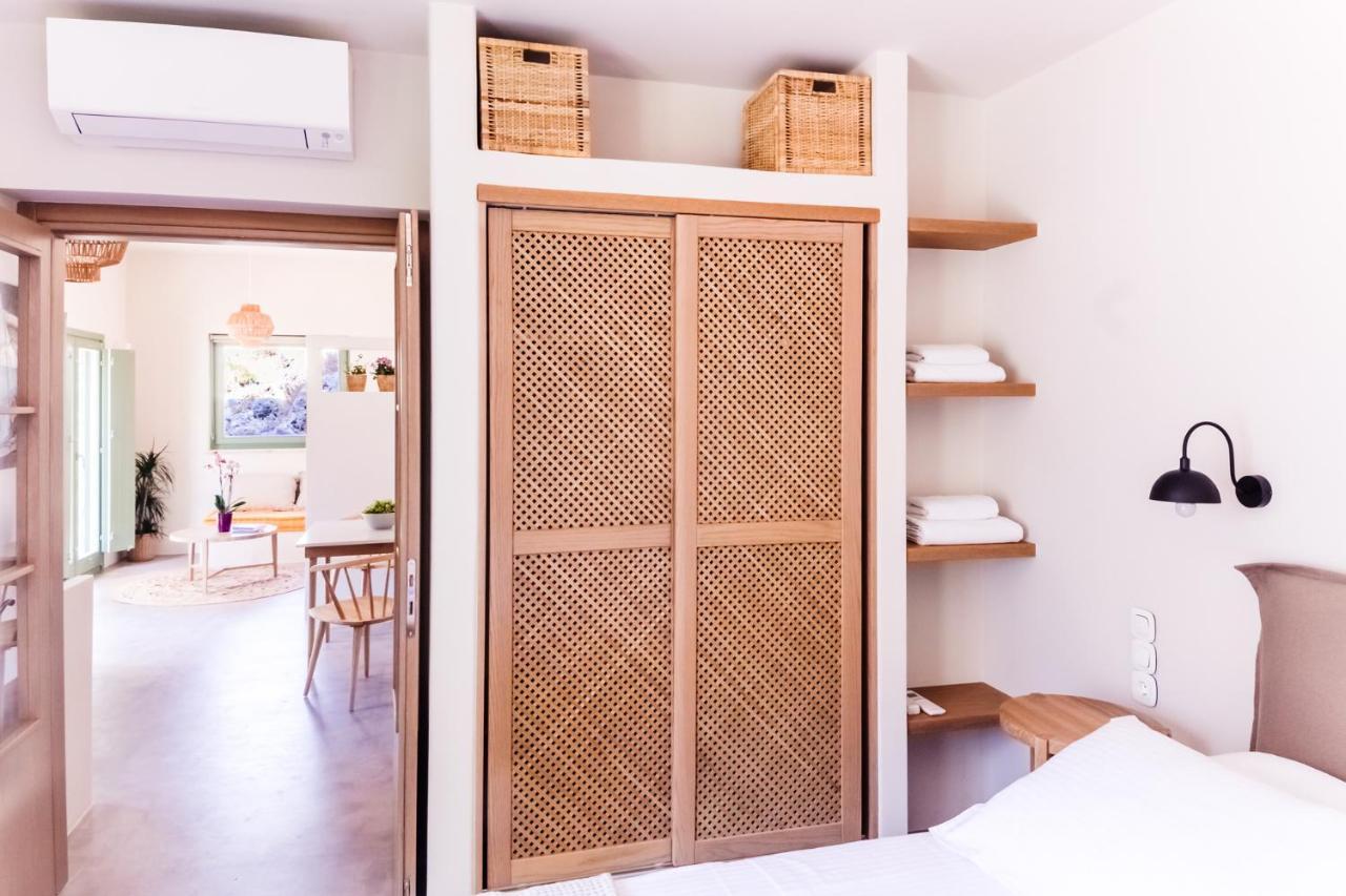Petra Boutique Villas Arginonda エクステリア 写真