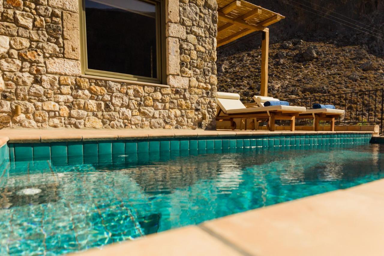 Petra Boutique Villas Arginonda エクステリア 写真