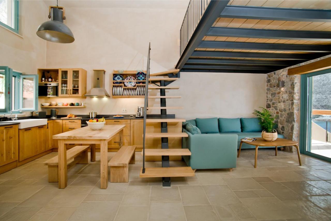 Petra Boutique Villas Arginonda エクステリア 写真